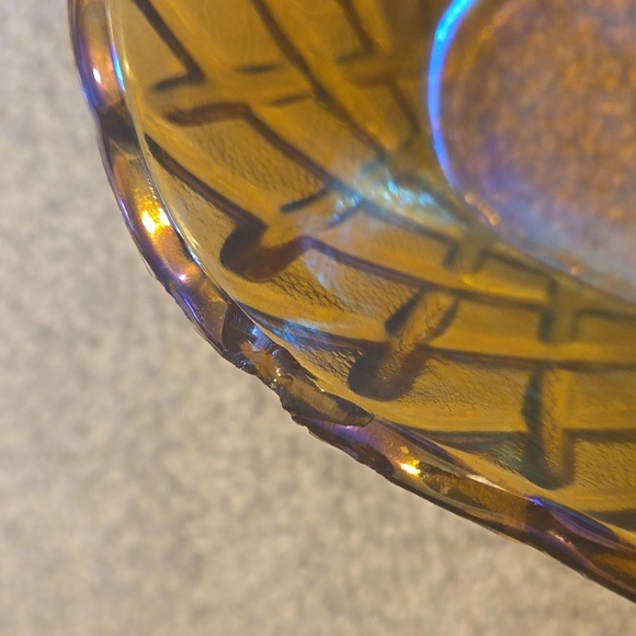 Carnival Glass - Picture 5 of 5